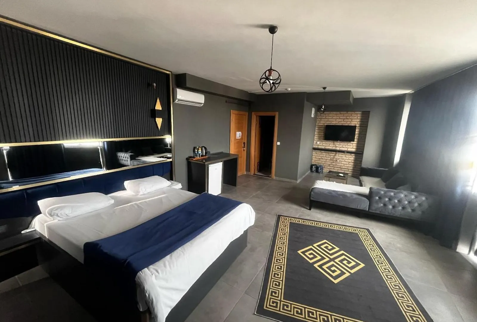 216 Hill Suites Istanbul
