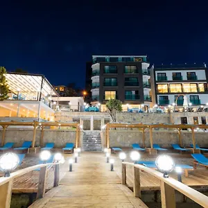 Hotel Yali Boutique ****