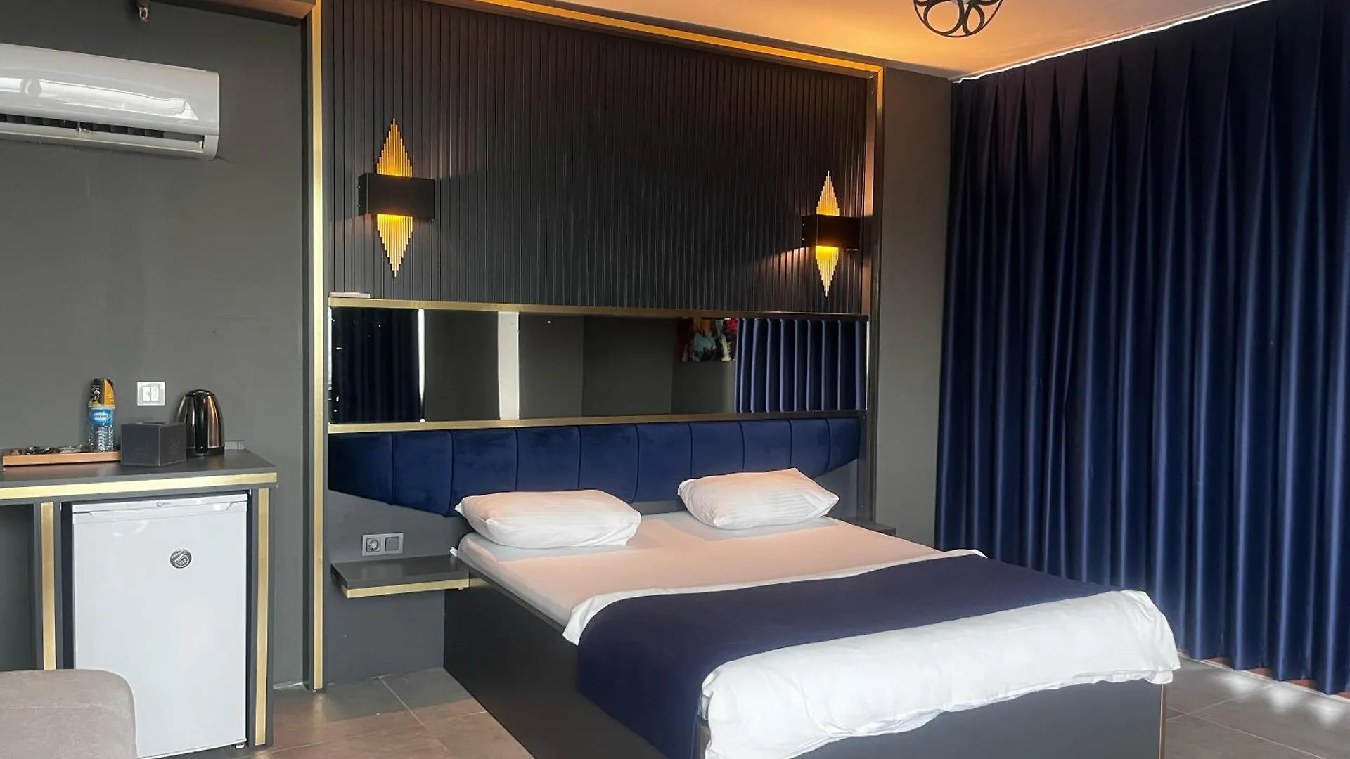 216 Hill Suites Istanbul 2*,