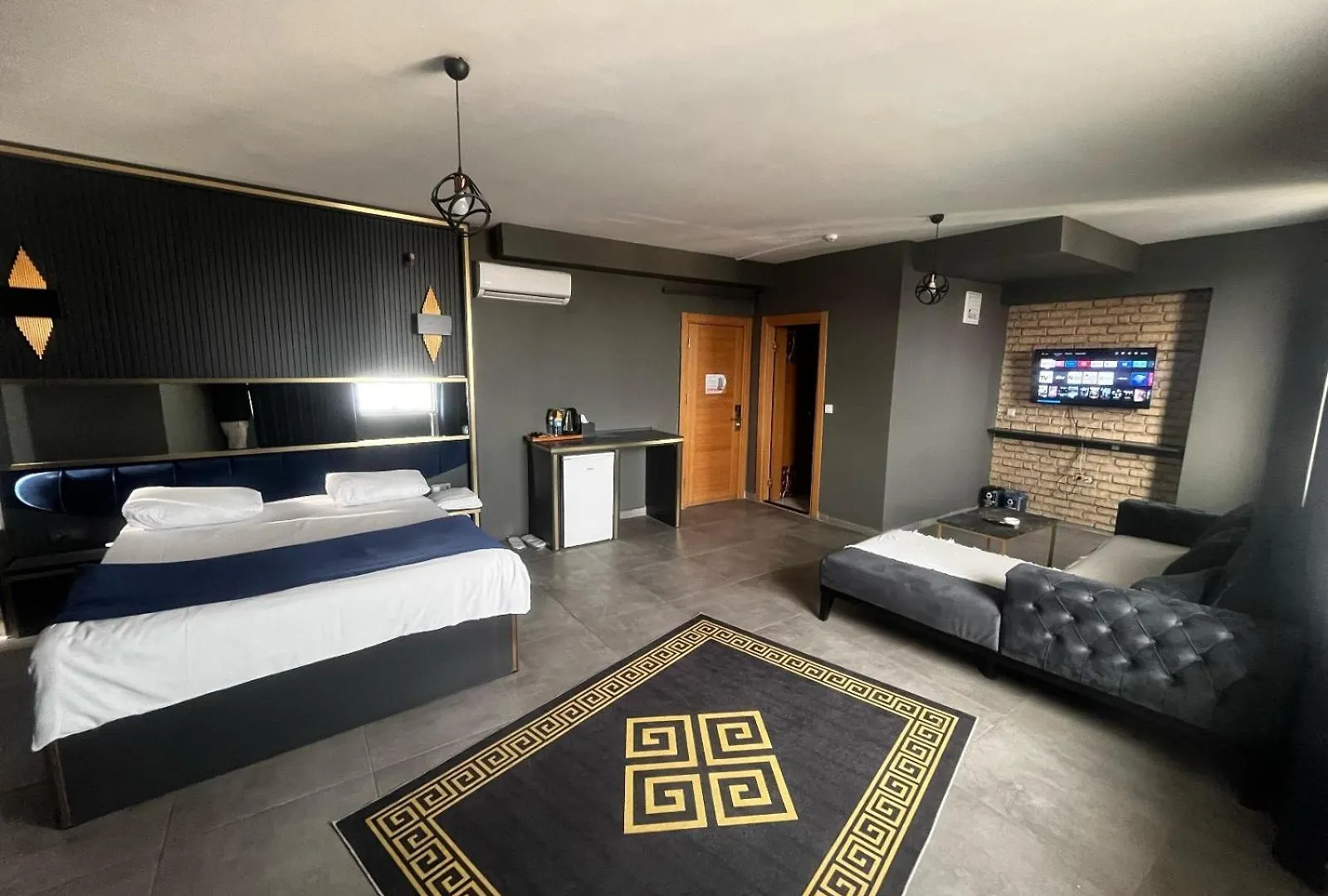 ** Hotel 216 Hill Suites Istanbul Turkey